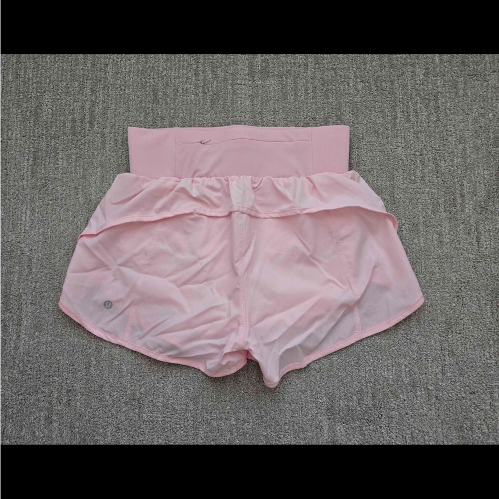 lululemon athletica Pink Hight rise Shorts size S NWOT
